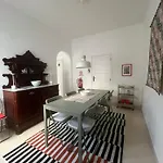 Portas Residence, Quartos & - Center Guest house *