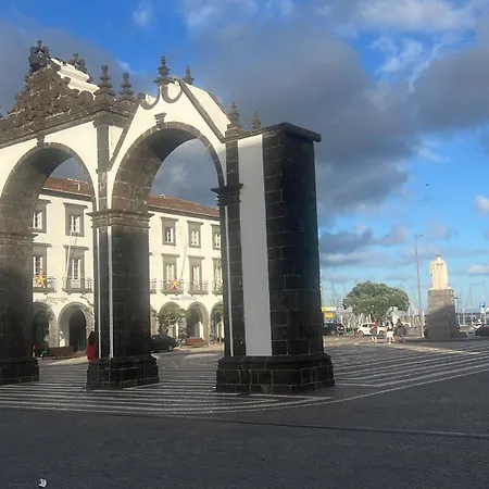 Portas Residence, Quartos & - Center Vendégház Ponta Delgada