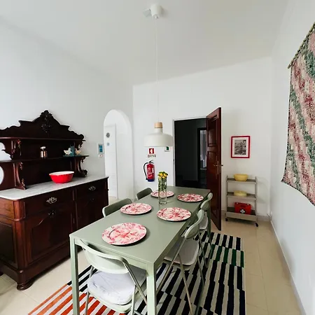 Portas Residence, Pensión Ponta Delgada