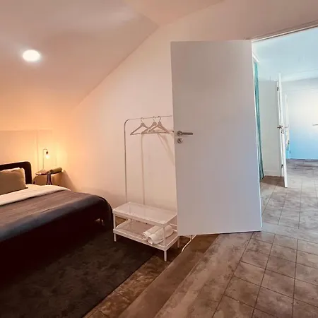 Guest house Portas Residence, Quartos & - Center *