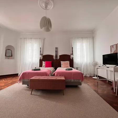 Guest house Portas Residence, Quartos & - Center