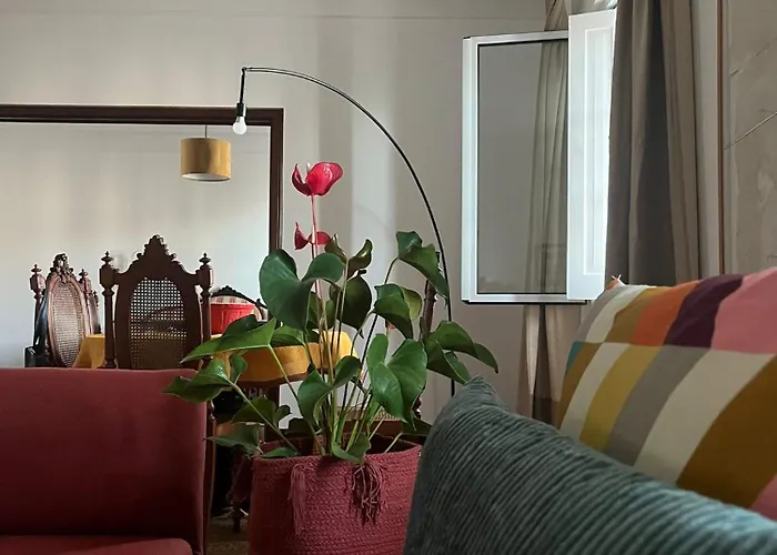 Portas Residence, Quartos & - Center 蓬塔德尔加达