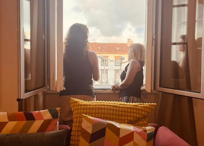 招待所 Portas Residence, Quartos & - Center 蓬塔德尔加达