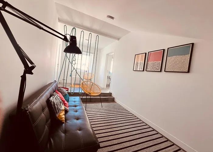 Portas Residence, Quartos & - Center 蓬塔德尔加达